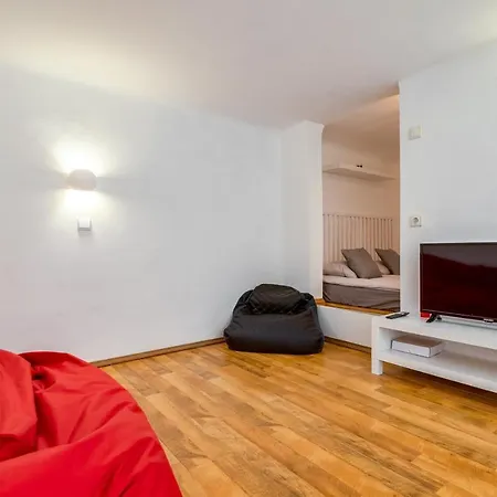 Little Cola In Dohany Street With Ac Apartment *